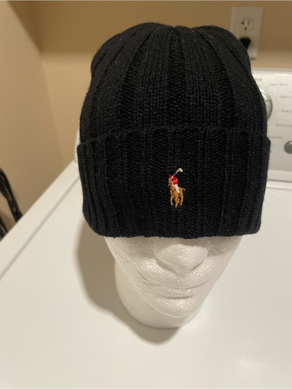 NWT Polo Ralph Lauren black beanie with multicolor pony embroidered